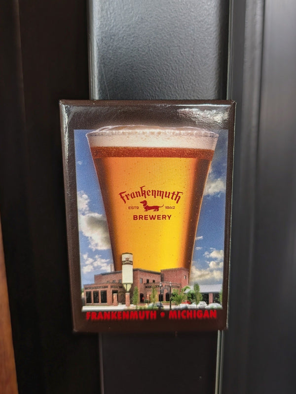 Building/Pint Magnet